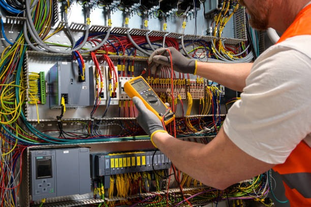 Best Local Electrician Companies  in Lake Clarke Shores, FL
